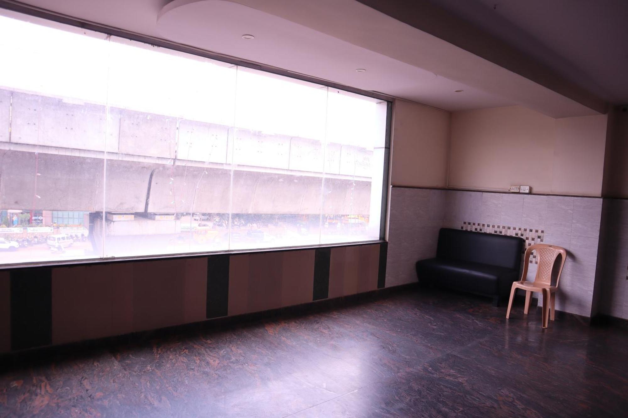 Millennium Plaza Hotel Kammasandra Kültér fotó